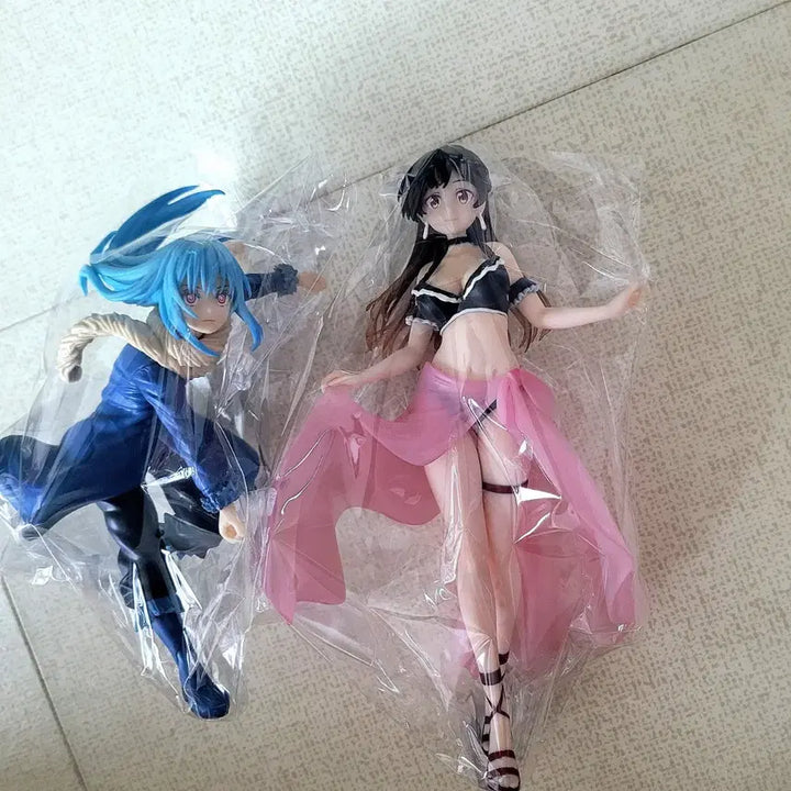 [BUNJANG] Rent-a-Girlfriend Chizuru &amp; That Time I Got Reincarnated as a Slime Rimuru Figure Set / 정크) 여친 빌리겠습니다 치즈루 전생슬 리무르 받침분실 피규어 세트
