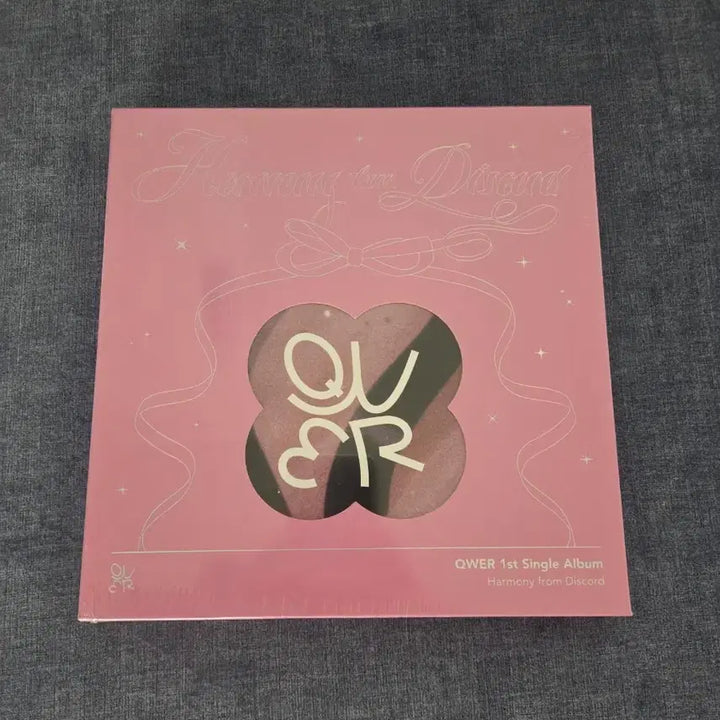 [BUNJANG] qwer Harmony from Discord 1st Single Album (Sealed) / [미개봉] qwer 앨범 싱글 1집 Harmony from Discord