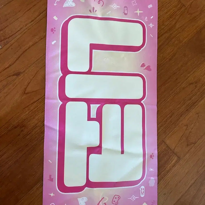 [BUNJANG] Nicholas Slogan Scarf / 니콜라스 슬로건