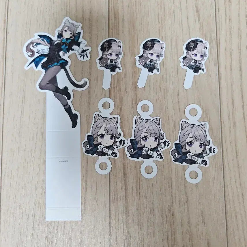 [BUNJANG] Genshin Impact Cafe Character Food Stands (Lynette &amp; Lyney) Bundle Set / 원신 카페 리넷 캐릭터 푸드스탠드 굿즈