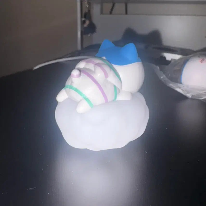[BUNJANG] Hachiware Bundle: Mood Lamp + Monitor Random Figure / [일괄] 하치와레 무드등+모니터 랜덤 피규어