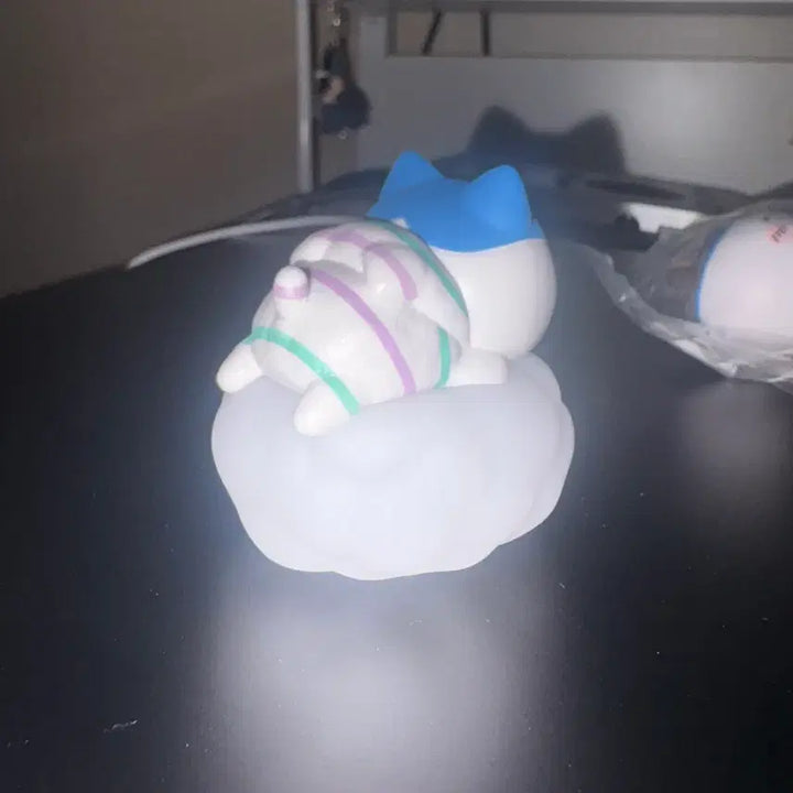 [BUNJANG] Hachiware Bundle: Mood Lamp + Monitor Random Figure / [일괄] 하치와레 무드등+모니터 랜덤 피규어