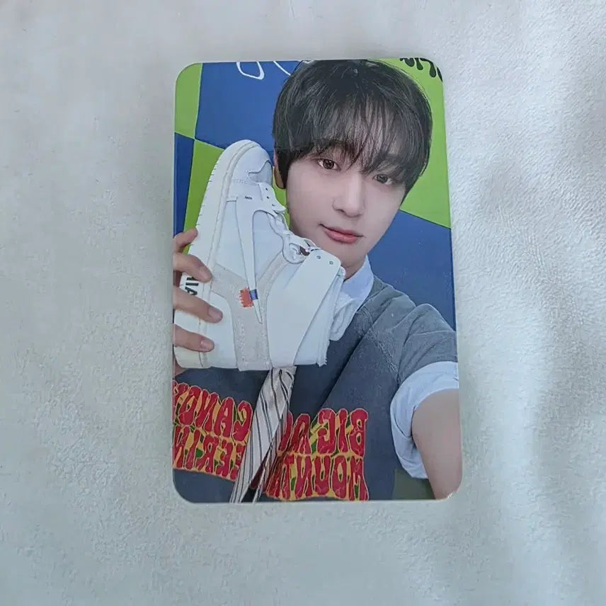 [BUNJANG] Lun8 Jinsu Sneakers Official Photocard / 루네이트 Lun8 스니커즈 공방포카