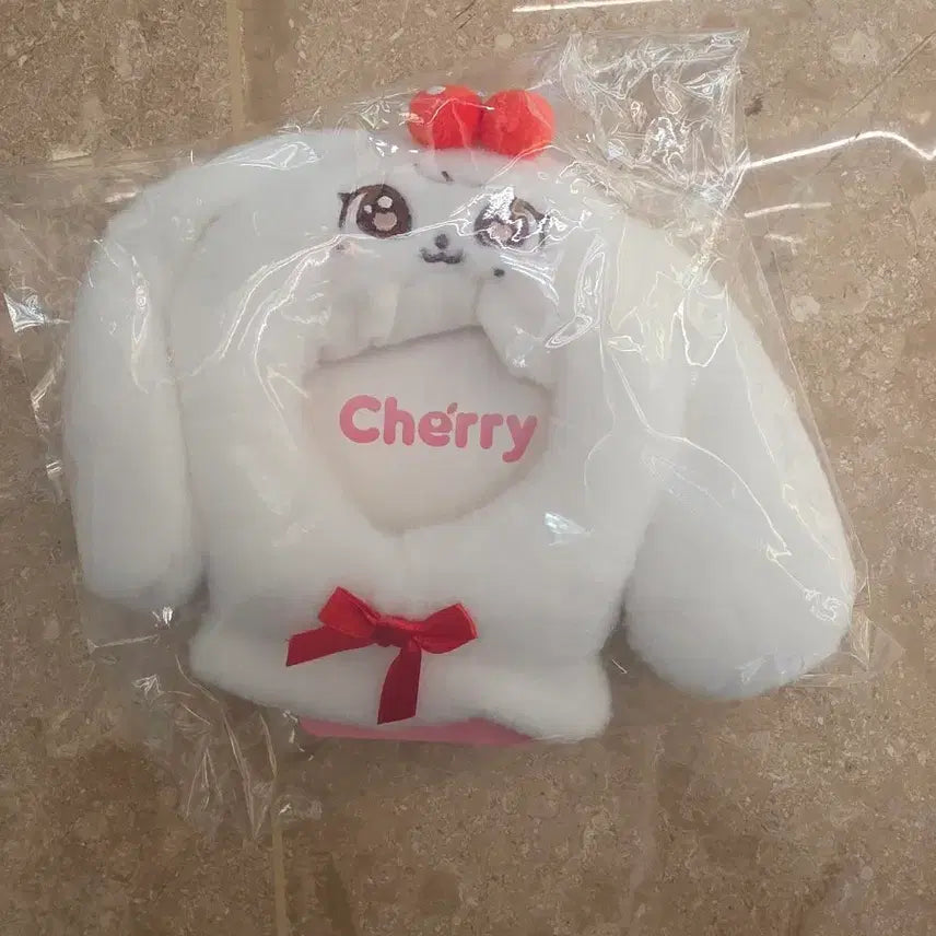 [BUNJANG] IVE Cherry Official Lightstick Cape (Sealed) / 아이브 체리 미개봉 응원봉 케이프 판매