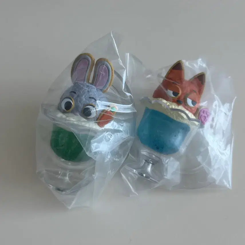 [BUNJANG] Zootopia Dessert Gacha Disney Yummy Gacha / 주토피아 디저트 가챠 디즈니 디저트 야미 가챠