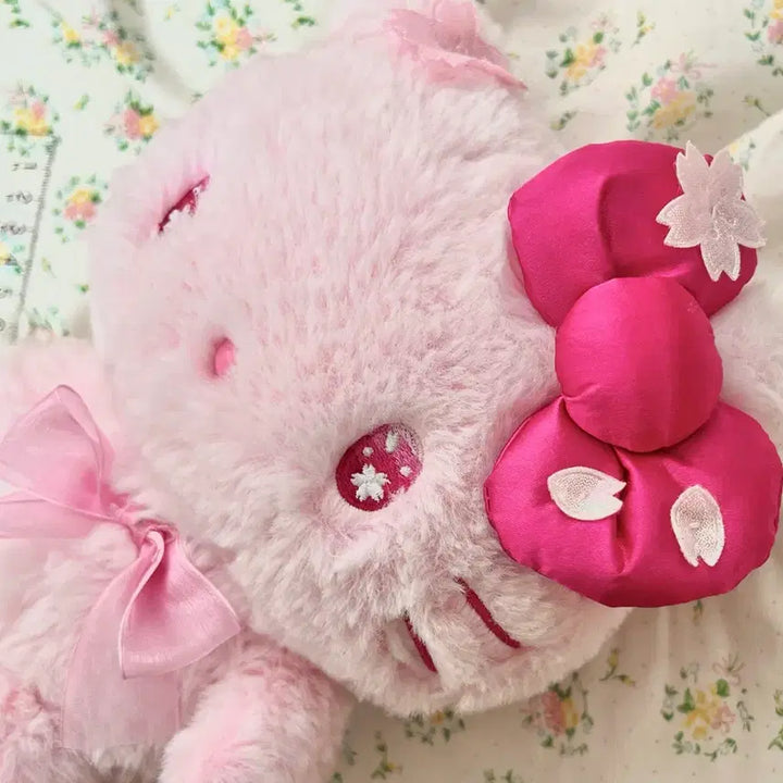 [BUNJANG] Sanrio Hello Kitty 2025 Sakura Edition Plush Doll / 산리오 헬로키티 2025 사쿠라 벚꽃 에디션 누이 인형