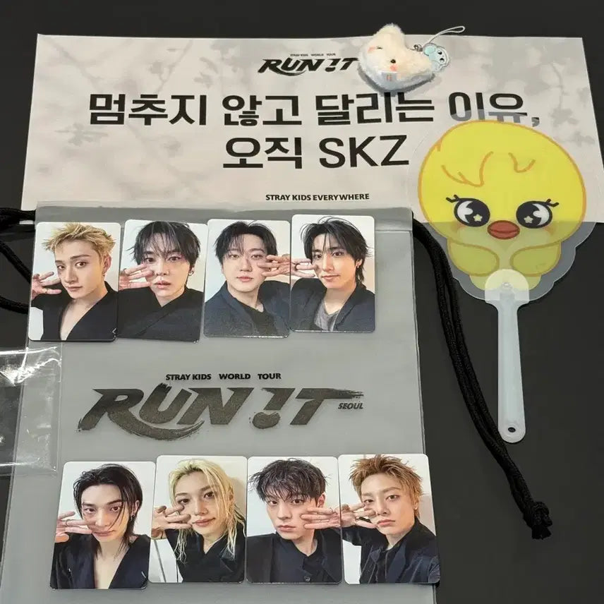 [BUNJANG] Stray Kids SKZ Run it Seoul Concert Entry Gift Set &amp; Slogan / Run it 중콘(7/29) 입장기프트+슬로건 스트레이키즈/스키즈/SKZ