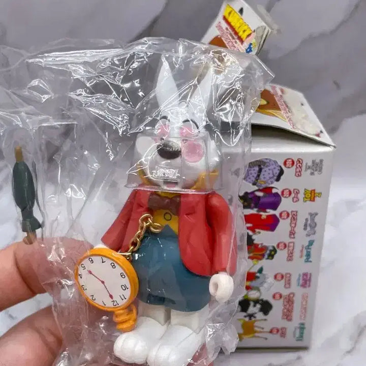 [BUNJANG] Kubrick Disney Series 4 Alice White Rabbit Kubrick / 큐브릭 디즈니 시리즈 4 앨리스 화이트 래빗 큐브릭