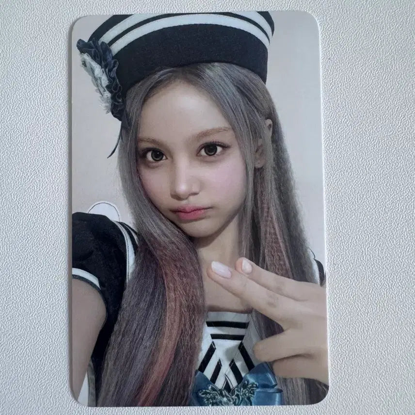 [BUNJANG] Hats to Hearts Carmen Photocard / [판매/하자O] 하츠투하츠 하투하 레몬탱 팝업 카르멘 포카 판매