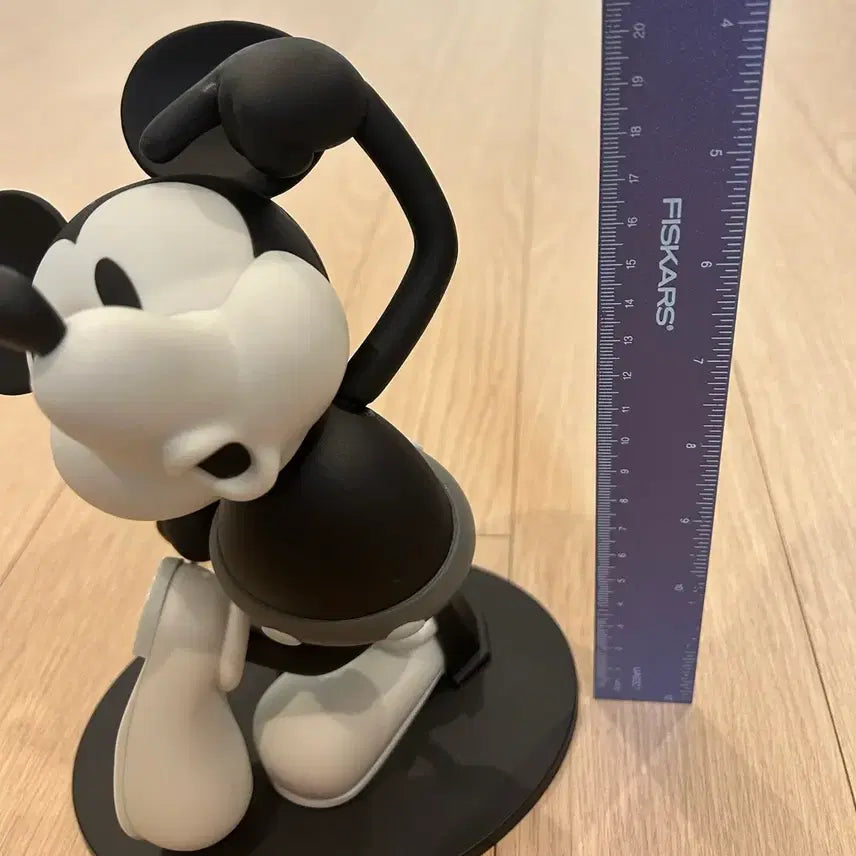 [BUNJANG] Banpresto Disney Mickey Mouse Black and White Figure / 흑백 미키마우스 피규어