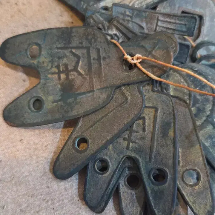[BUNJANG] Ancient Chinese Bronze Yejeon / Byeoljeon Coins (31 pcs) / 옛날 중국 청동 엽전 / 별전 31점