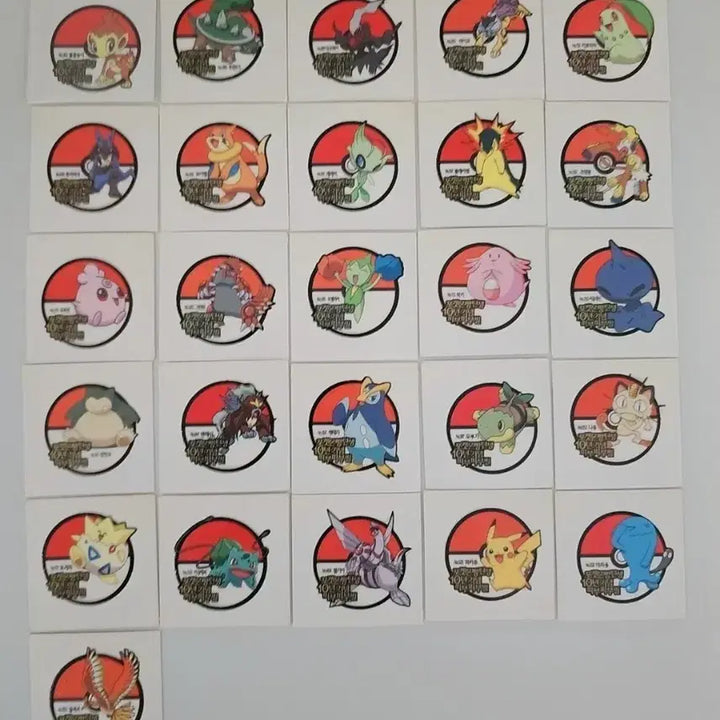 [BUNJANG] Shani (Samlip) Pokémon Bread Sticker Collection - 2009 New Version, 10th Anniversary, Movie Edition / 샤니(삼립)포켓몬빵 띠부씰 09년도 신버전 10주년씰, 무비씰 팝니다.