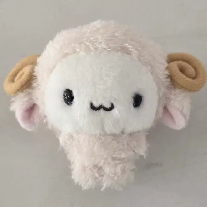 [BUNJANG] Hinakoo Yangkoo Plush (White, Sealed) / (미개봉) 히나쿠우 양쿠우 인형 (흰색)