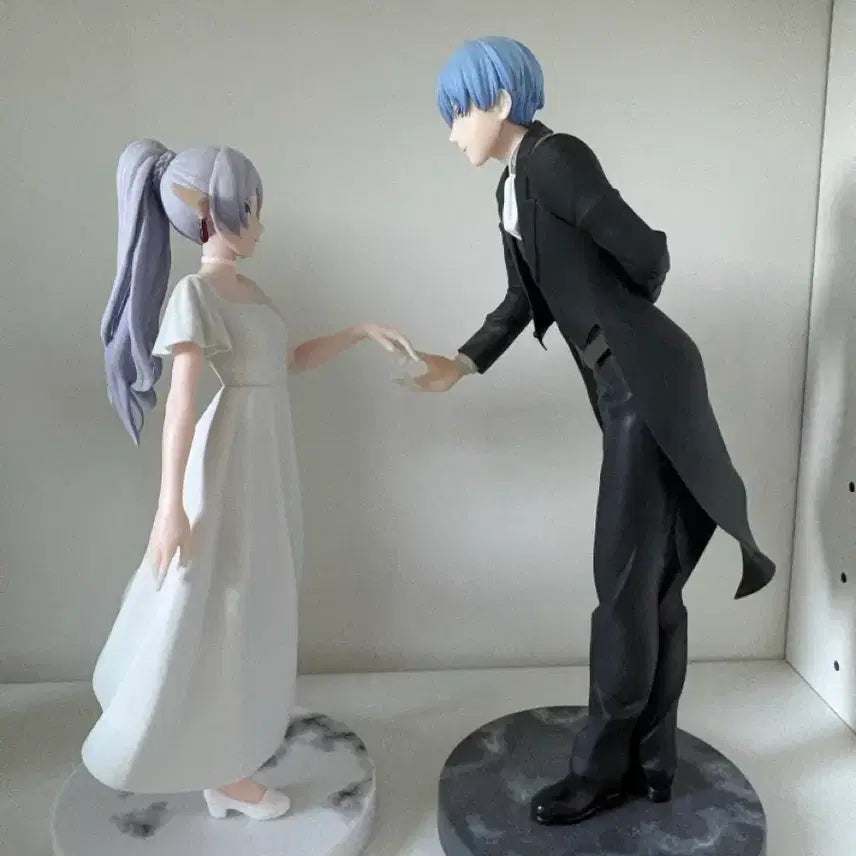 [BUNJANG] Sousou no Frieren Luminasta Wedding Himmel &amp; Frieren Bundle Set / 장송의 프리렌 루미나스타 웨딩 힘멜 프리렌 일괄