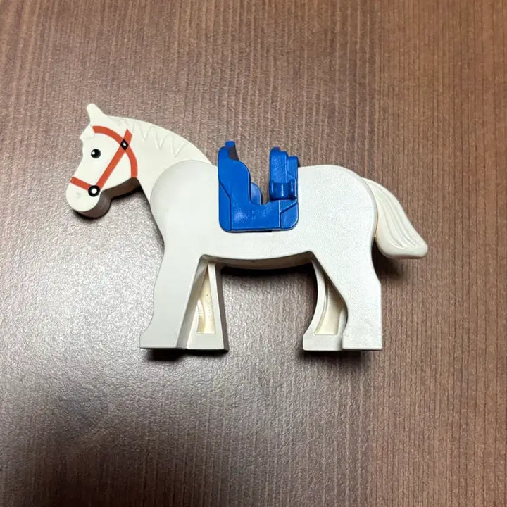 [BUNJANG] LEGO Horse with Blue Saddle / 레고 백마 + 파랑 말 안장