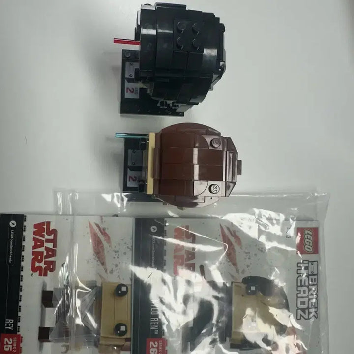 [BUNJANG] Lego Star Wars BrickHeadz Rey &amp; Kylo Ren Bundle Set / 레고 스타워즈 브릭헤즈 레이 카일로렌 일괄
