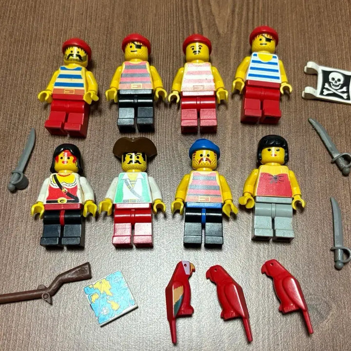 [BUNJANG] LEGO Pirates Pirate Minifigure / 올드레고 해적단 해적 피규어