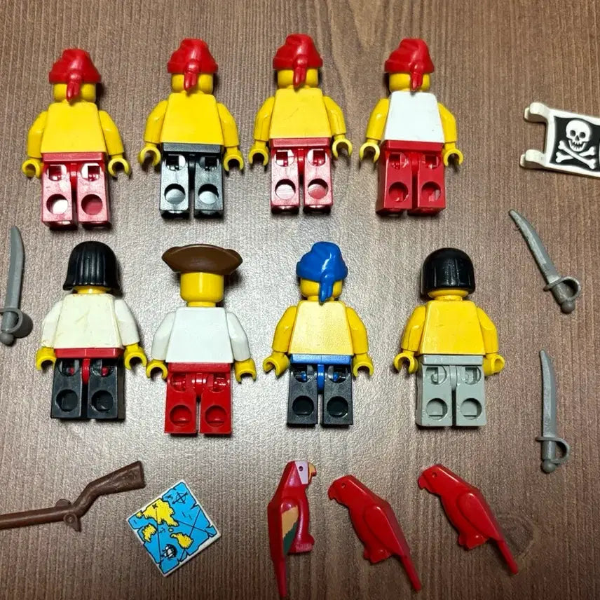 [BUNJANG] LEGO Pirates Pirate Minifigure / 올드레고 해적단 해적 피규어