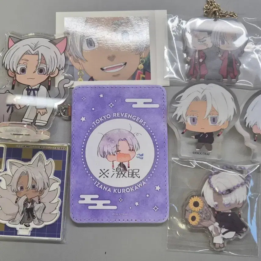 [BUNJANG] Tokyo Revengers Izana Kurokawa Acrylic Set / 도리벤 이자나 쿠로카와 아크릴 세트