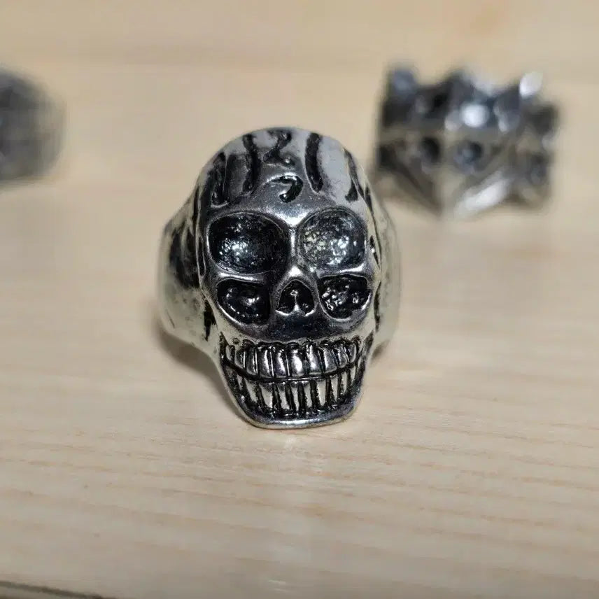 [BUNJANG] Skull Ring 3-Piece Set / 해골 반지 3개 세트