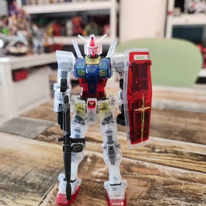 [BUNJANG] Bandai HG First Gundam Clear Color Beyond Global Ver. / HG 퍼스트건담 비욘드글로벌 클리어컬러