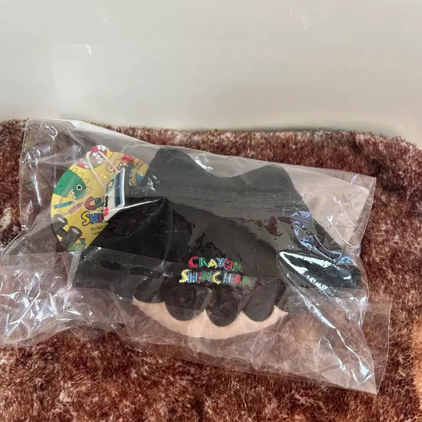 [BUNJANG] Crayon Shin-chan Oh-Soo Face Pouch / 짱구는못말려 오수 얼굴 파우치