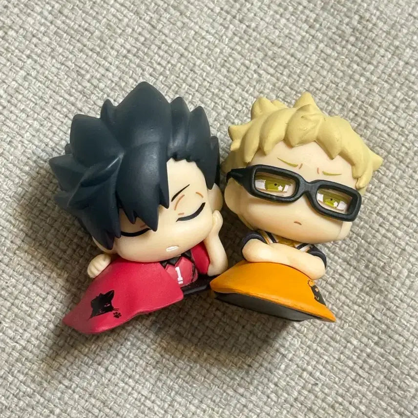 [BUNJANG] Haikyuu!! Onemutan Tsukishima &amp; Kuroo Bundle Set / 하이큐 오네무탄 가챠 츠키+쿠로오 일괄