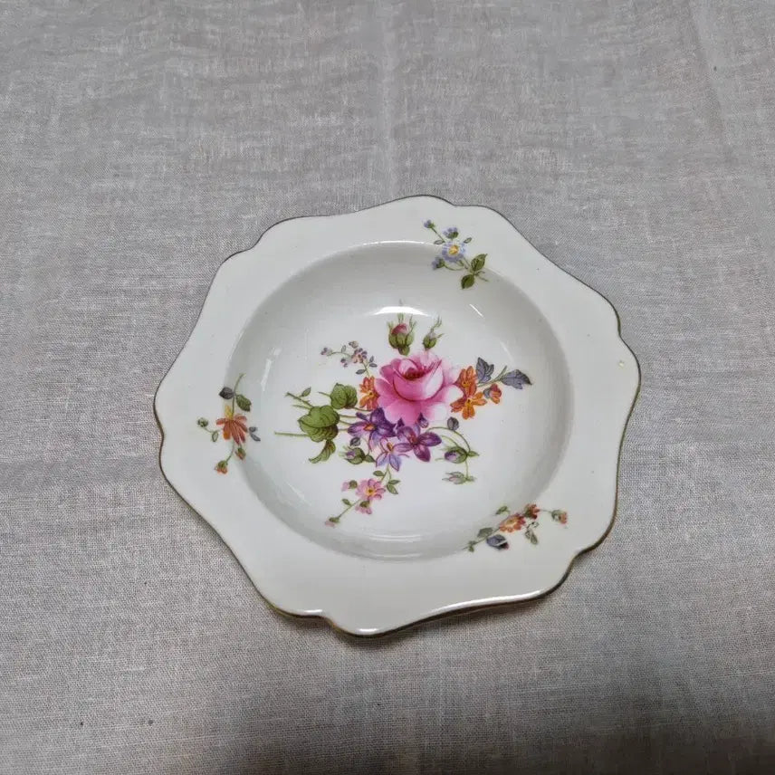 [BUNJANG] Royal Doulton Floral Bowl / 로얄 더비 플로럴 볼