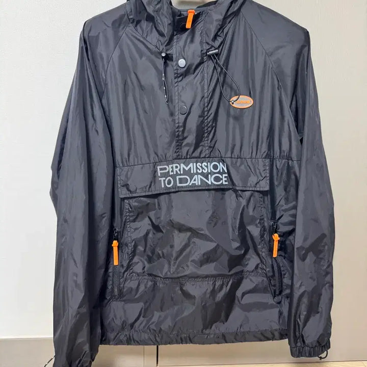[BUNJANG] BTS PTD Concert Apparel Anorak / 방탄  bts ptd콘서트 굿즈 의류 아노락 정국 태형