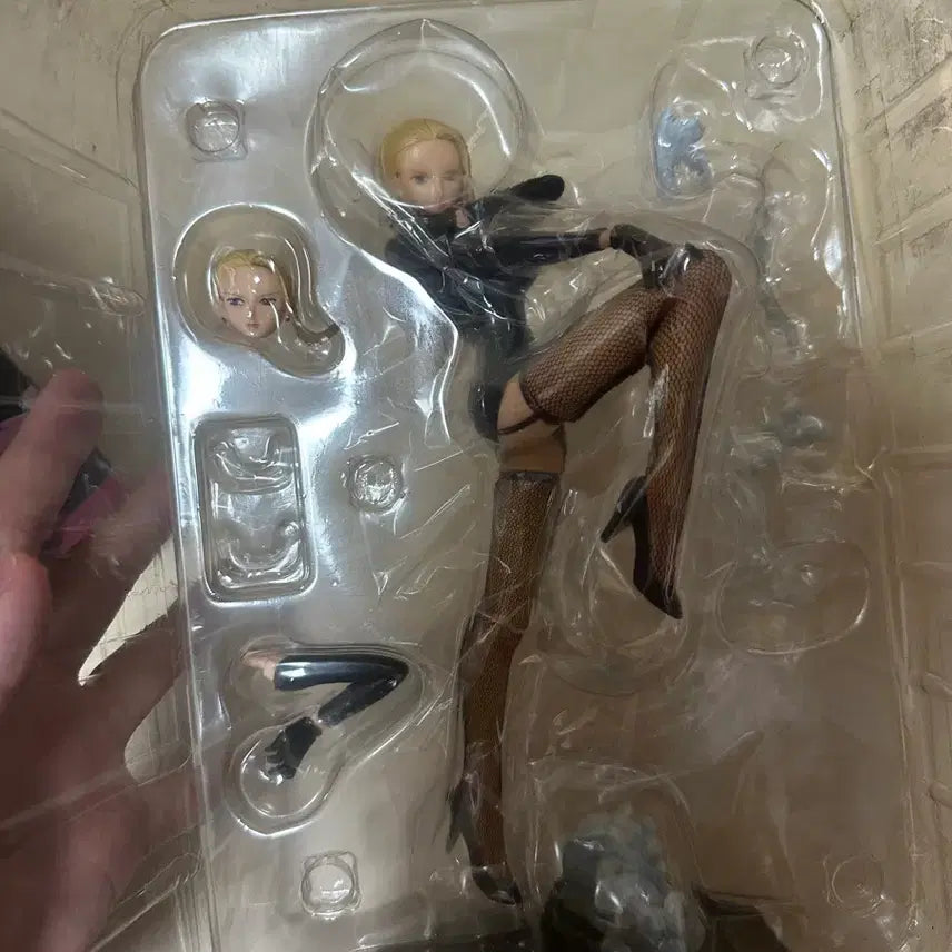 [BUNJANG] Khalifa Figure / Pop칼리파 판매합니다.