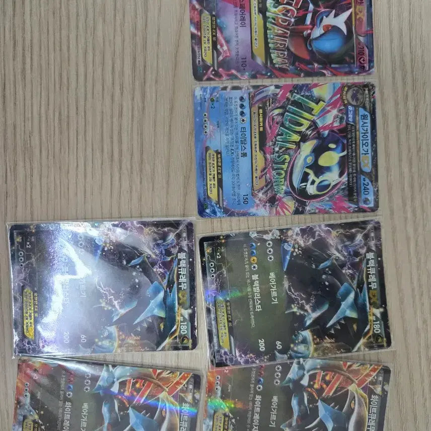 [BUNJANG] Pokemon Card Bundle (12 Cards) - Sylveon, Zekrom, Rayquaza / (카드추가 12장)포켓몬카드 심쿵님피아, 제크로무 레쿠쟈+ 옛날카드 팔아요