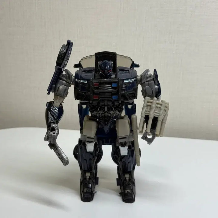 [BUNJANG] Transformers Barricade Police Premium Figure / 트랜스포머 바리케이드 경찰 프리미엄 피규어