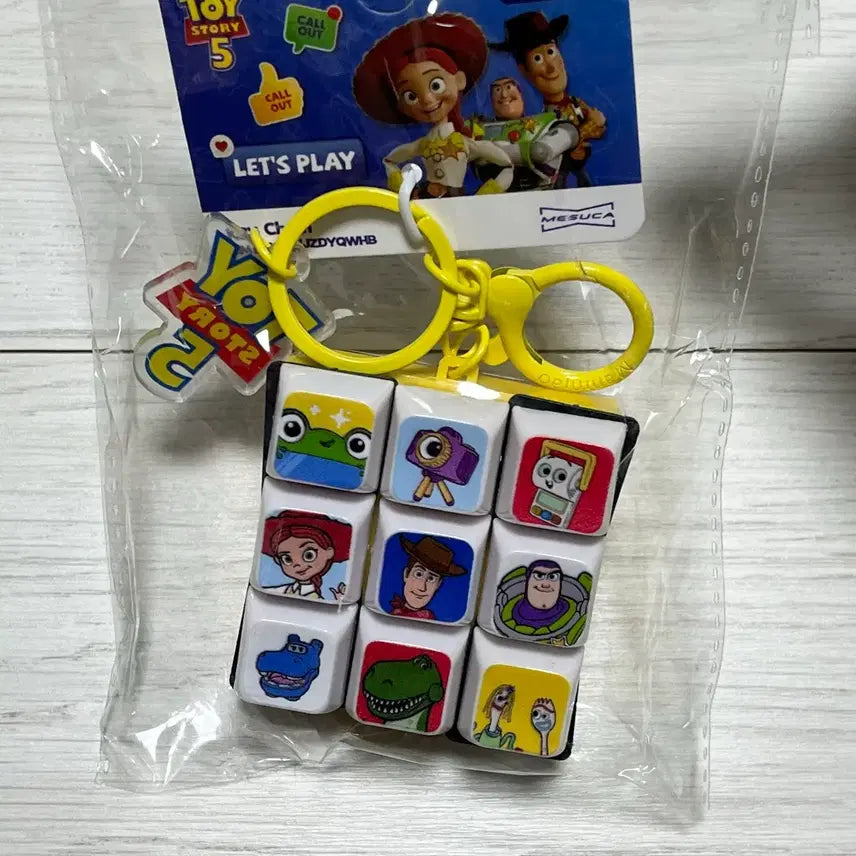 [BUNJANG] Disney Pixar Toy Story Official 9-Piece Keycap Keychain New / 토이스토리 정품 9구 키캡 키링 비닐 새상품
