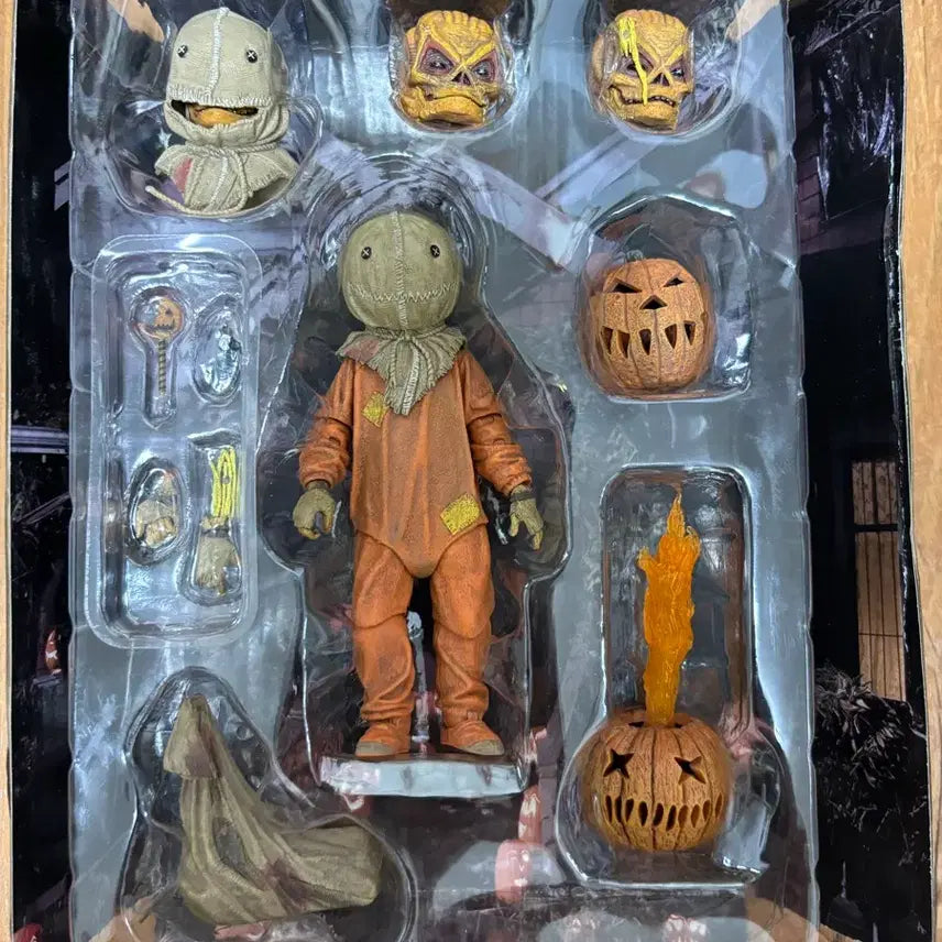 [BUNJANG] NECA Trick R Treat Sam Ultimate Action Figure / NECA Trick R Treat 네카 얼티밋 샘 액션 피규어