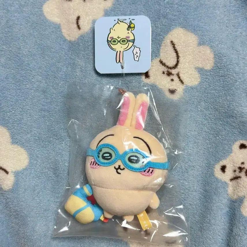 [BUNJANG] Chiikawa Water Gun Usagi Mascot / 치이카와 물총 우사기 마스코트