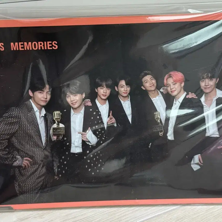 [BUNJANG] BTS Memories 2019 DVD Photobook / BTS 메모리즈 2019 DVD 포토북