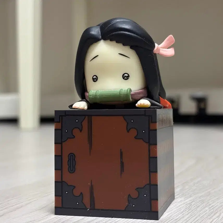 [BUNJANG] Nezuko Kamado Figure (Silly Expression) / 귀요미 네즈코 피규어!!(멍청이표정