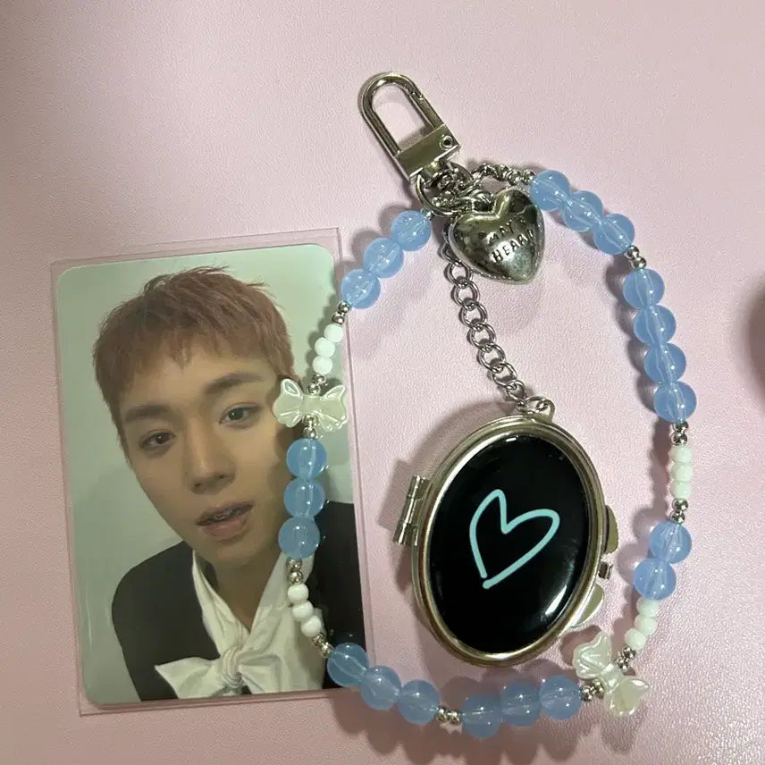 [BUNJANG] Park Ji Hoon Same Seat Mirror Keyring Photocard / 박지훈 같은자리 거울 키링 (포카)