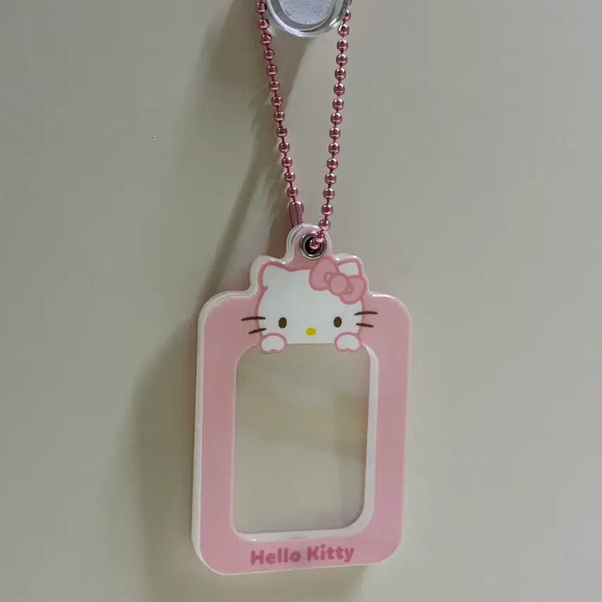[BUNJANG] Hello Kitty Clear Photo Card Holder Keychain / 키티 증사 홀더(급처)