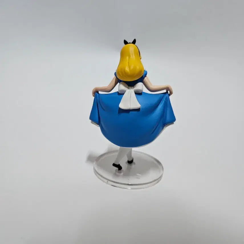 [BUNJANG] Disney Alice Ultra Detail Figure / 디즈니 앨리스 UDF