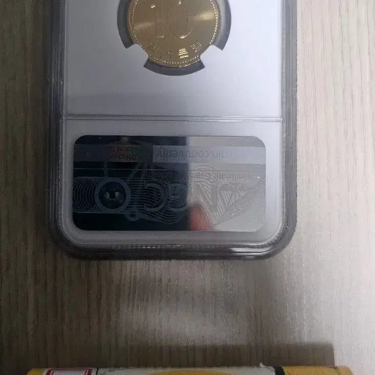 [BUNJANG] 10 Won Coin Bundle (2006, MS64) / 2006년 한국 구10원 동전 (MS64) /신 10주롤 2종 일괄