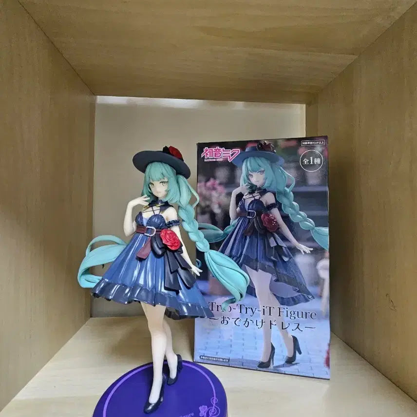 [BUNJANG] Vocaloid Hatsune Miku Trio Try It Outing Dress Figure by FuRyu / 하츠네미쿠 외출 드레스 피규어 후류 trio try it 보컬로이드 기본