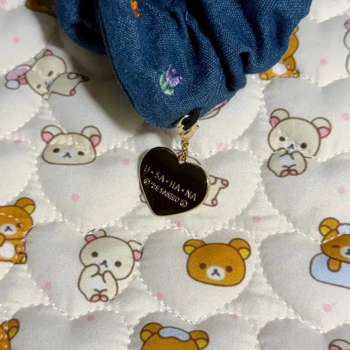 [BUNJANG] Usahana Denim Hair Scrunchie with Charm / 우사하나 데님 헤어 슈슈 곱창머리끈 판매