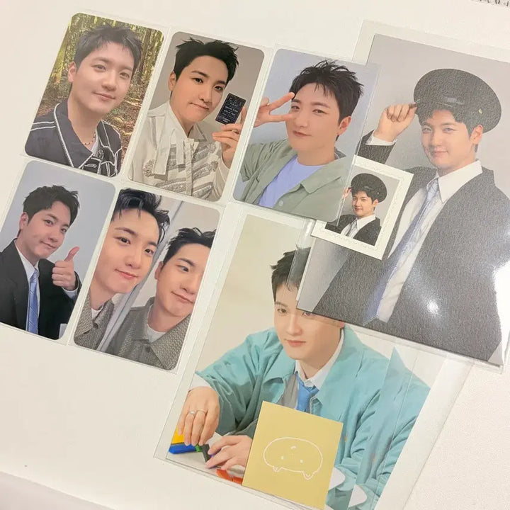 [BUNJANG] Lucy Shin Gwangil Childish Photocard, Cafe Print, Pop-up Postcard Bundle Set / 루시 신광일 차일디쉬 미공포 포카 + 카페 인화사진 + 팝업 엽서 일괄 양도