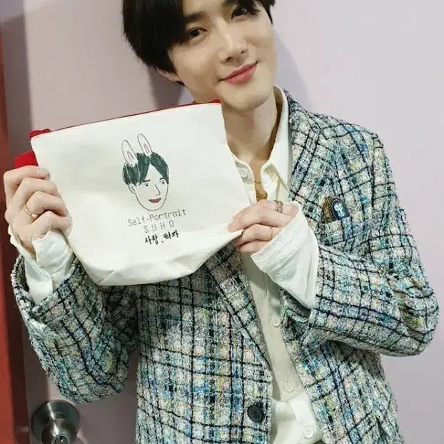 [BUNJANG] EXO SUHO 522 Limited Pouch (Sealed) / (미개봉) EXO 수호 522명 선착 파우치