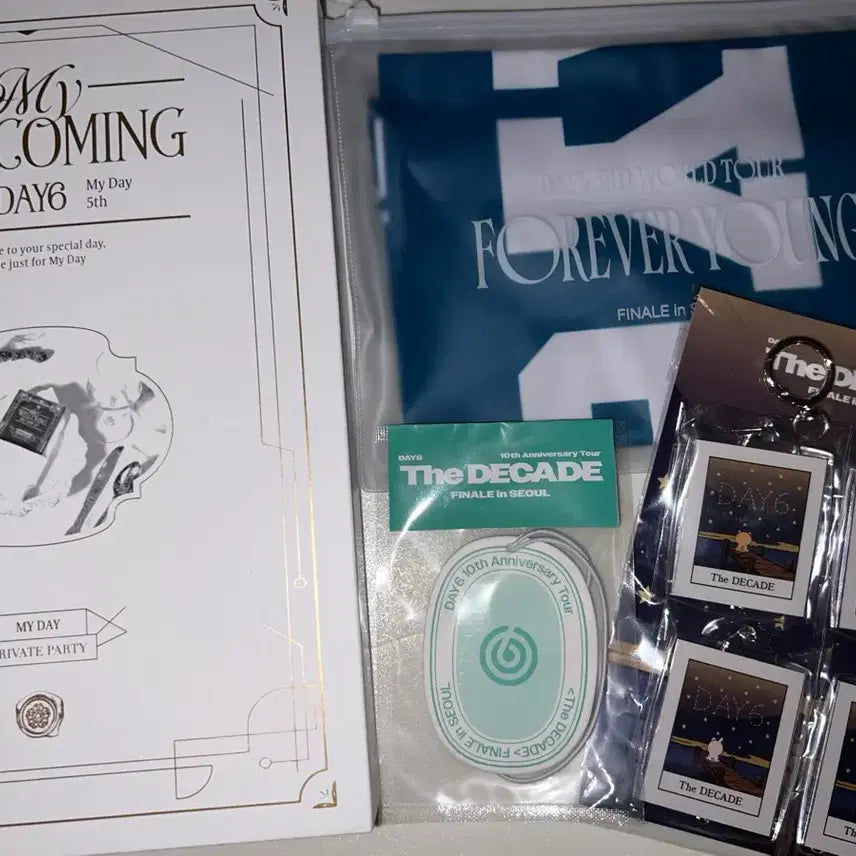 [BUNJANG] Day6 5th Anniversary Slogan + Kit + 6th Anniversary My Day Fanclub Gift Bundle Set / 데이식스 팬클럽키트+5기슬로건+6기 마이데이팬클럽기프트 일괄