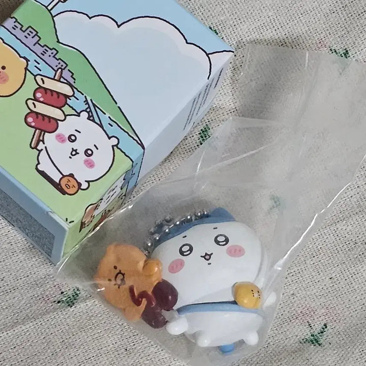 [BUNJANG] Monzakwi Kakao Friends Collaboration Hachiware Keyring / 먼작귀 카카오프렌즈 콜라보 하치와레 키링