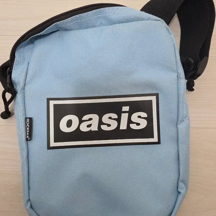 [BUNJANG] Oasis Blue Moon Crossbody Bag / 오아시스  Blue Moon 크로스백 [Crossbody Bag]