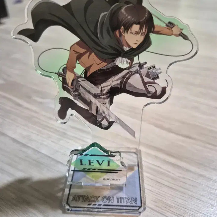 [BUNJANG] Attack on Titan Levi Acrylic Stand / 진격의 거인 리바이 아크릴