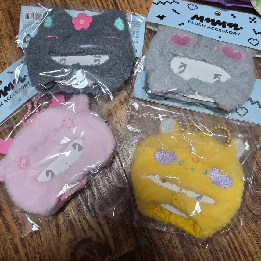 [BUNJANG] PLAVE Mumeimimu Accessory Hat Bundle Set / 플레이브 므메미무 악세서리 모자 일괄